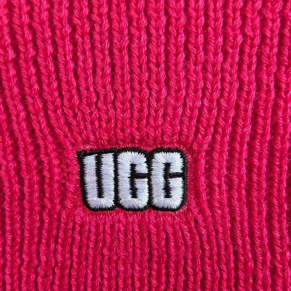 UGG Women's Cerise Pink Scatter Graphic Logo Knit Cuff Beanie Size One Size - Picture 3 of 7